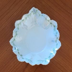 M Z Austria Vintage 6.5" Porcelain Candy or Trinket Dish